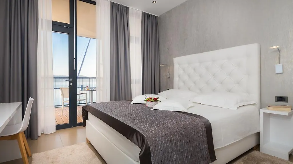 Marina Baotic Apartments Trogir