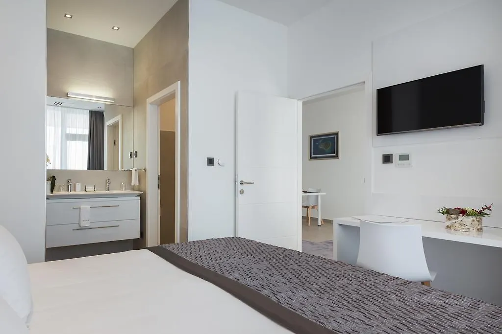 Marina Baotic Apartments Trogir 0*,  Kroatien